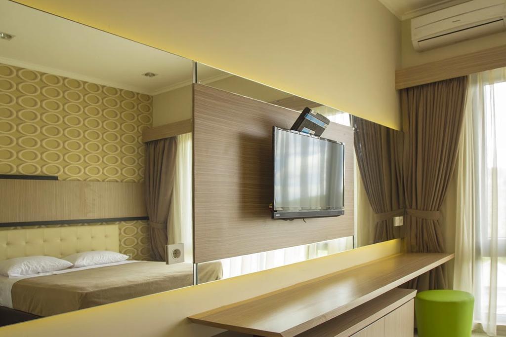 Daily Home Villa Dago Bandung Exterior foto